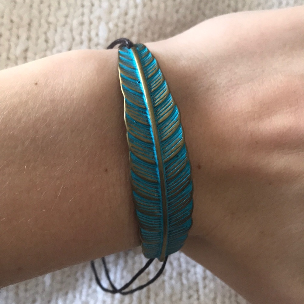 Feather Bangle - Picture 2 of 2